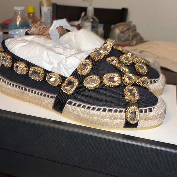 Gucci Crystal Canvas Espadrille. Size 37.5/6.5 - Picture 4 of 6